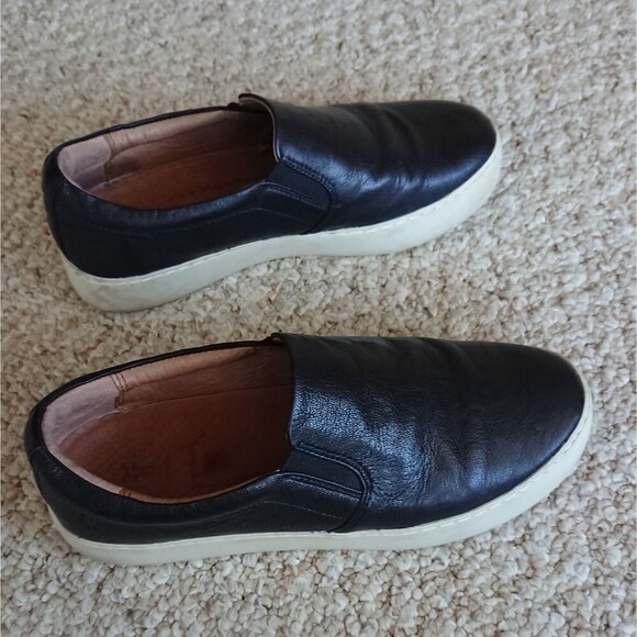 Frye Black leather Ivy Slip-On Shoes size 7M - Picture 3 of 12